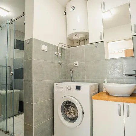 Vp Apartment *